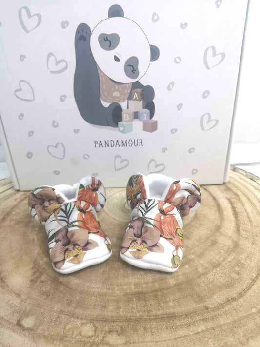 Chaussons bébé flamant rose